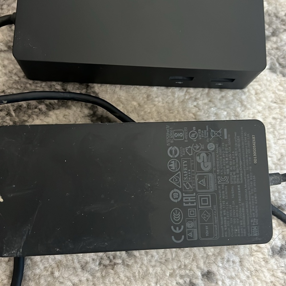 Microsoft surface dock - Picture 4 of 10
